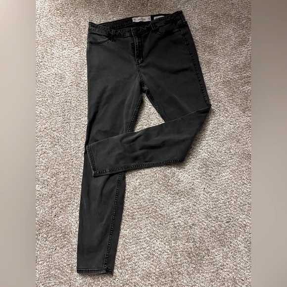 Hollister original black High Rise Jean Leggings super comfort 32W 28L - Picture 1 of 6